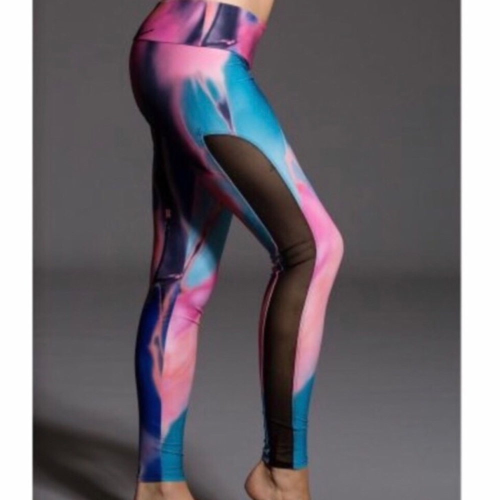 Onzie leggings with mesh